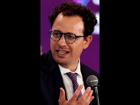 Anthropic CEO calls for slowdown in AI race
