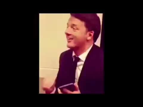 MATTEO RENZI canta COEZ
