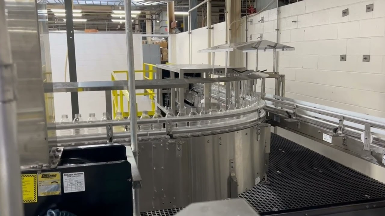 Innovative Handling Systems - Plastic Bottle Handling Application