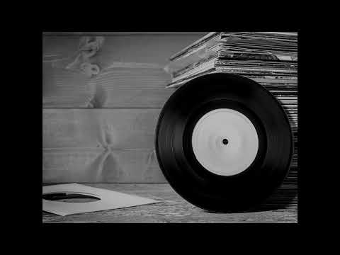 PierreBlack The RipperG Frsh - Chillin Out (ft Black The Ripper & G Frsh)