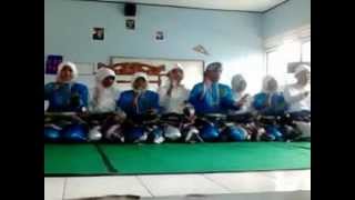 preview picture of video 'Juara 1 Tari Saman X-RPL2 SMKN 1 SUMEDANG.3gp'