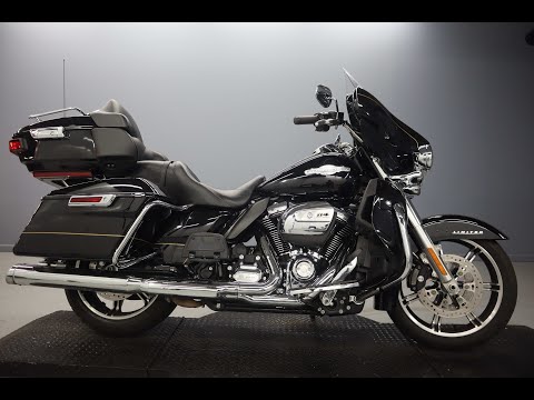 2021 Harley-Davidson<sup>®</sup> Ultra Limited FLHTK