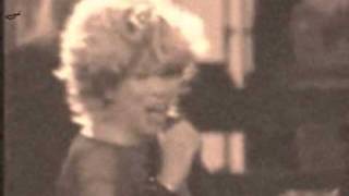 Tina Turner -  Don&#39;t Turn Around