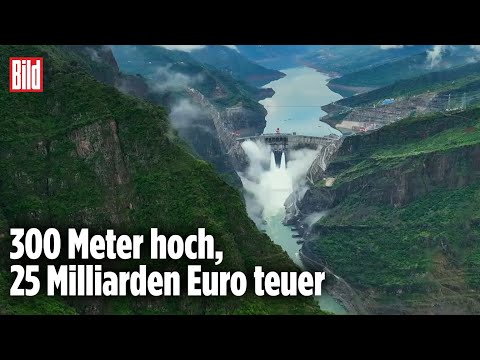 Mega-Wasserkraftwerk in Betrieb genommen | China