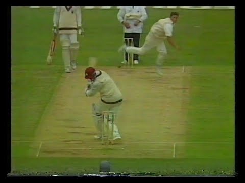 ENGLAND v WEST INDIES 1st TEST MATCH DAY 3 HEADINGLEY JUNE 10 1995 DARREN GOUGH COURTNEY WALSH