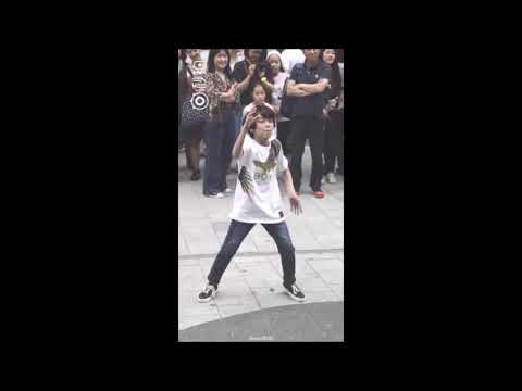 【BOY STORY】HONGDAE BUSKING (cover MIC DROP - BTS) GOU MINGRUI FOCUS