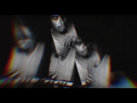 Under Pressure - Alex Wondergem