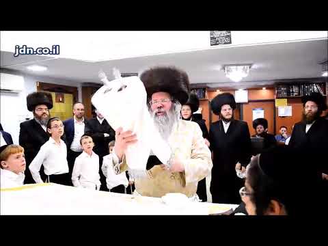 Hakofos Shniyos  5778 With Rachov Rebbe
