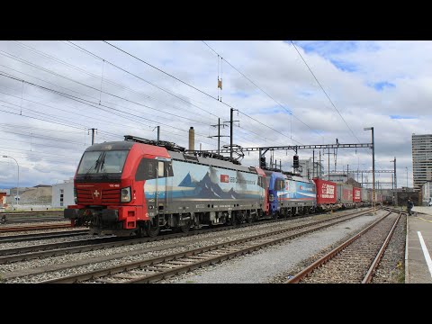 Trains at/Züge um Pratteln Bahnhof - 6/4/22