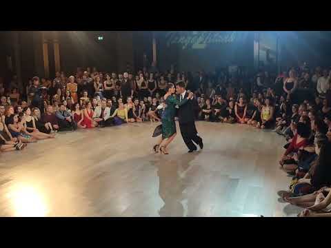 Sebastian Achaval & Roxana Suarez - Captivating Tango (3/4) - "Sin Palabras" by Osvaldo Pugliese