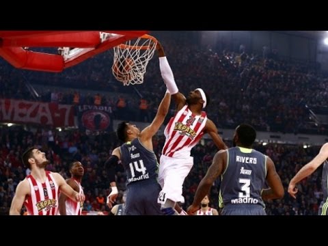 Hakim Warrick vs.Real M. | redbasketzone.blogspot.gr