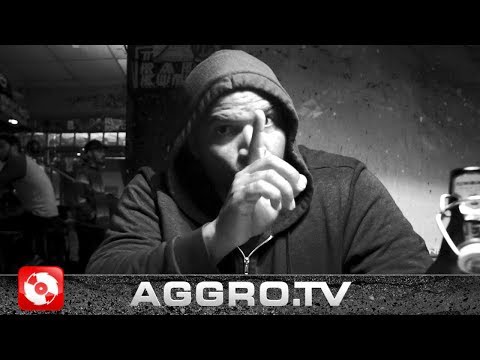 OLLI BANJO - SKINHEAD (OFFICIAL HD VERSION AGGROTV)