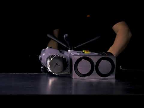 Product video thumbnail