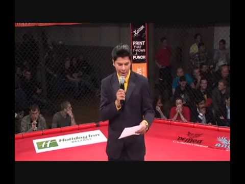 Geoffs Back 27th Aug @ the Ulster Hall Belfast for Clan Wars 8!