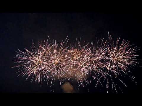 PFX30 BR (14PFX30-BR): Dominator 25 Shot Brocade Finale Box