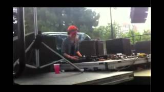 MAYA JANE COLES plays VIBE002 Fabio Alampi - Confiara @ DEMF 2012