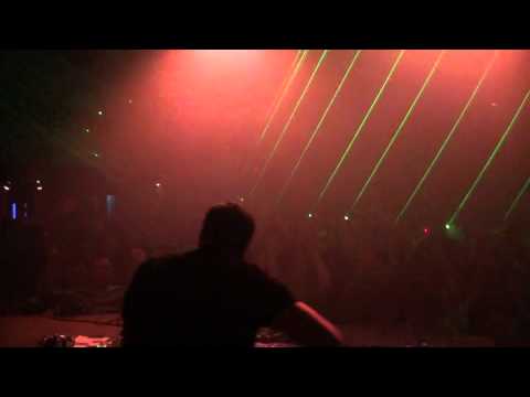 Leon Bolier plays Go Fast! @ Luminosity Before The Energy 18-02-2011