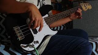 Video thumbnail for Squier Mini Precision Bass In Action by Meylar López
