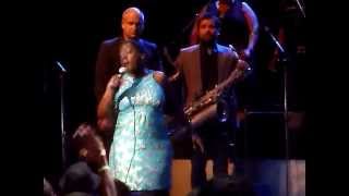 Sharon Jones & The Dap-Kings - Get Up And Get Out