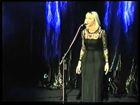 OSPA 2002:  Marta Kuszakiewicz - Karuzela z madonnami
