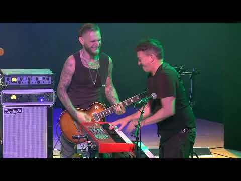 Ben Poole - Dirty Laundry [Live at The Stables, Wavendon, UK] 01/10/25