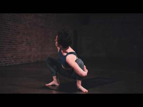 Quick Flow - Intermediate 2 - 20 Minutes