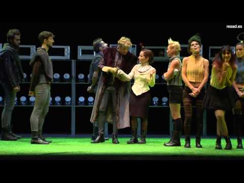 MUCHO RUIDO POCAS NUECES