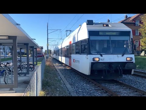 Einfahrt des (Tuhrbo Seeline GTW) beim Bahnhof Bütschwil