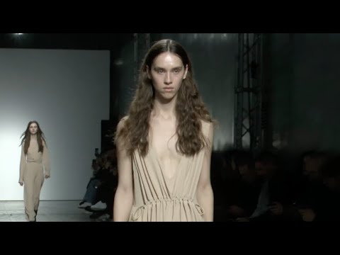 ONITSUKA TIGER Fall 2023 Milan - CNMI