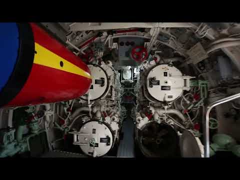 Немецкая подводная лодка типа VIIC/41 времён Второй мировой войны  U-995. Германия