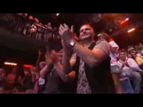 Luke Dickens - Stuck In The Middle With You