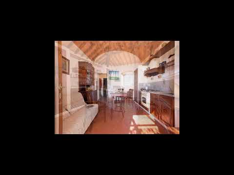 Residence in stile rustico Toscano con piscina e vista panoramica in Vendita a Roccastrada (GR)