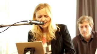 Tvoje láska je - LIVE, team4D-acoustic, české chvály živě, 2017 Tvoje láska je - LIVE, team4D-acoustic, české chvály živě, 2017