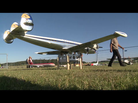 Scale RC Super Constellation's