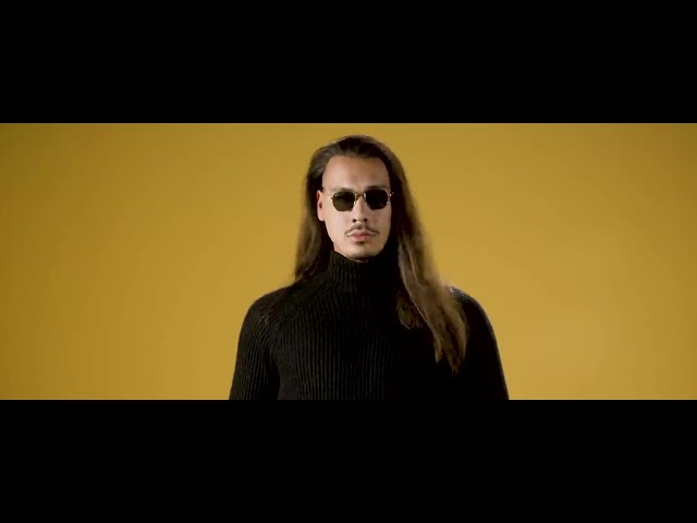 Video zu 'Fame' ansehen