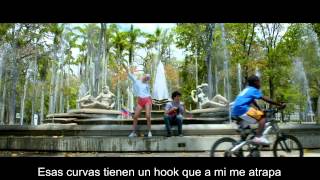 Chino y Nacho - Me voy enamorando Con letra Lyrics (Video Oficial)
