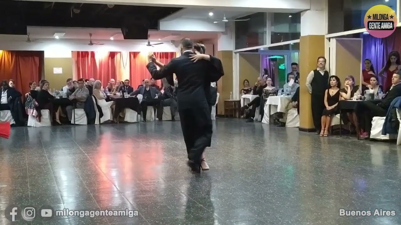 Frank Obregón y Majo Garcés  - Milonga Gente Amiga -  2022 (1 de 3)