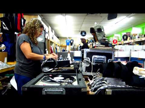 Jane Fitz Dirty Sound Session Radio Show @ Detroit Threads record store