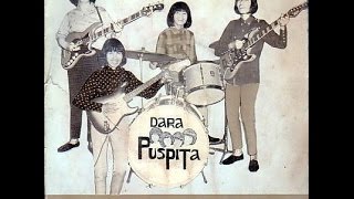 Dara Puspita   Surabaya