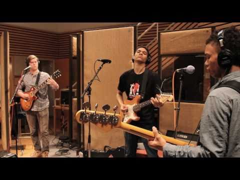 Retro Stefson - Senseni (Live on KEXP)