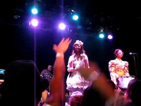 Santigold - God From The Machine (A New Song) Live At The Music Hall Of Williamsburg 1/17/2012