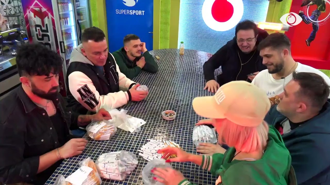 Ndarja e cigareve/I kërkon cigare në këmbim, çfarë pakti do Juli të bëjë me Dean?