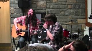 Ballyshannon 2013 - Dave McHugh ft. Christian Volkmann - Acoustic -  Just A Little Bit