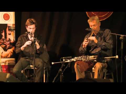Caoimhín Ó Raghallaigh & Mick O'Brien Clip2 - Traditional Irish Music on LiveTrad.com