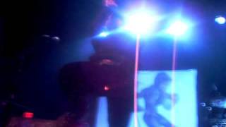 Madina Lake - &quot;Never Walk Alone&quot; Live.