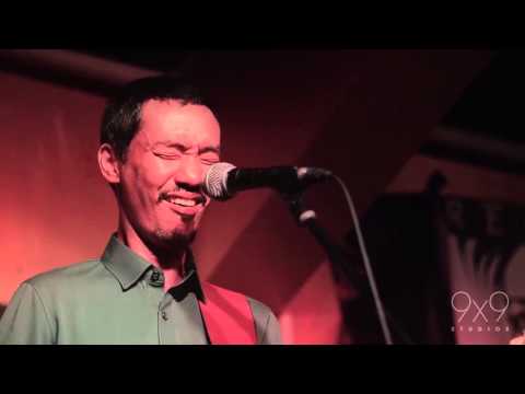 Paolo Santos Trio - Paano (Gary Valenciano) LIVE in Singapore