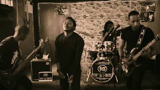 Irony Destroyed - Fade (Official Music Video)