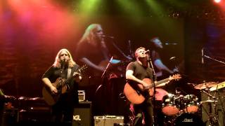 Warren Haynes &quot;I Shall Be Released&quot;....11-22-10 &quot;Another One For Woody&quot;