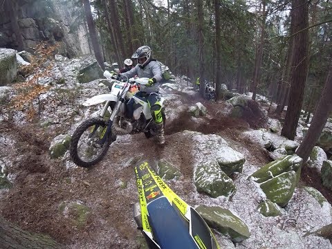 download lagu mp3 mp4 Adventure Extreme, download lagu Adventure Extreme gratis, unduh video klip Adventure Extreme