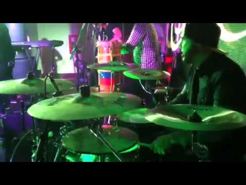 Nanker Benavides (en mi lugar) Caibo